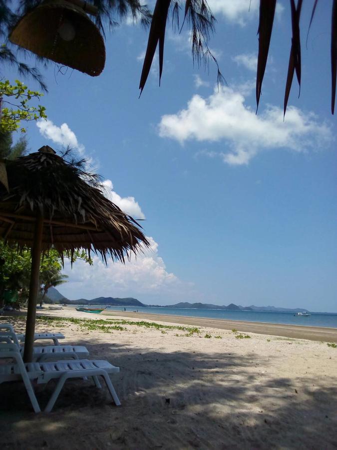 Blue Beach Resort Sam Roi Yot Exterior photo