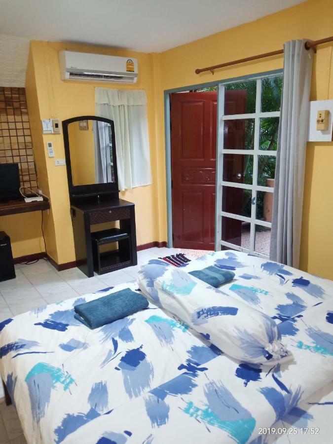 Blue Beach Resort Sam Roi Yot Room photo